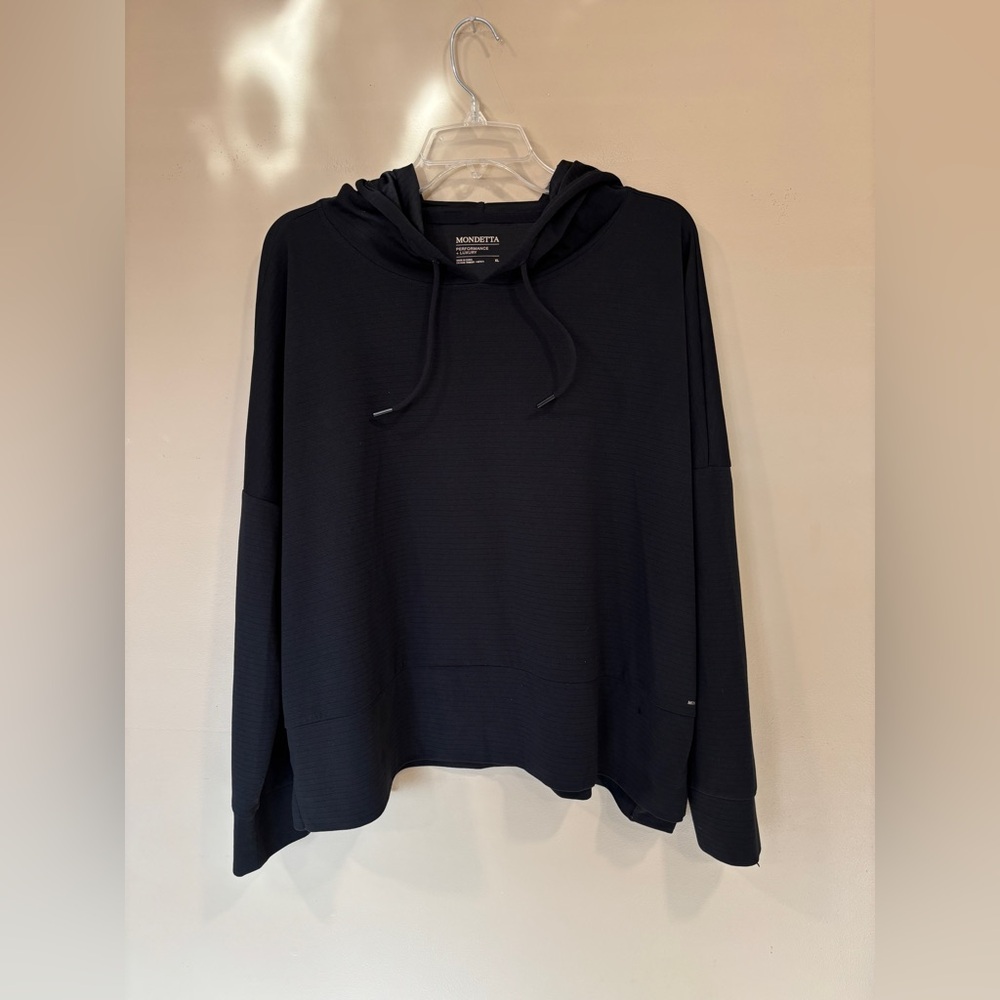 Mondetta Performance Luxury Pullover Black Hoodie… - image 1